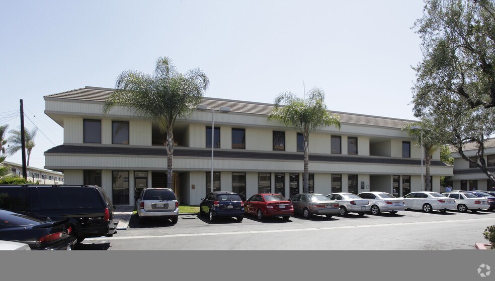 780 N Euclid St, Anaheim, CA à louer - Photo du bâtiment - Image 3 de 3
