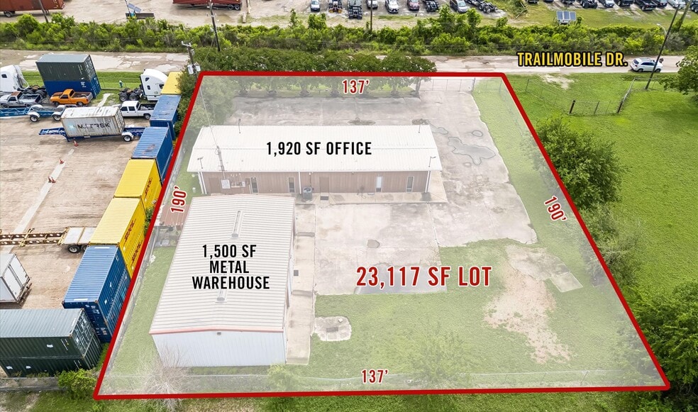 3419 Trailmobile Dr, Houston, TX for sale - Building Photo - Image 1 of 16