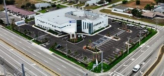 Plus de détails pour 1606 Santa Barbara Blvd Blvd, Cape Coral, FL - Médical à louer