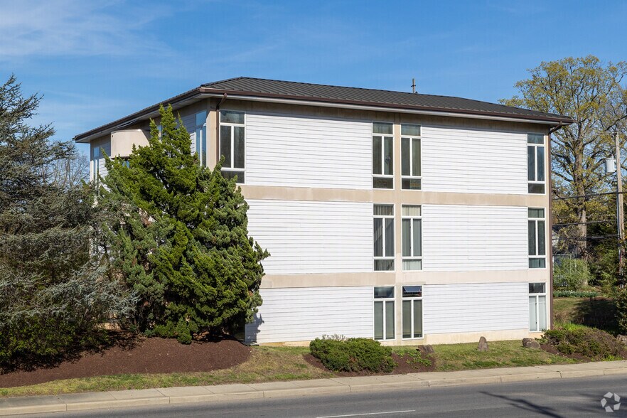 1160 Spa Rd, Annapolis, MD à vendre - Photo du bâtiment - Image 2 de 4