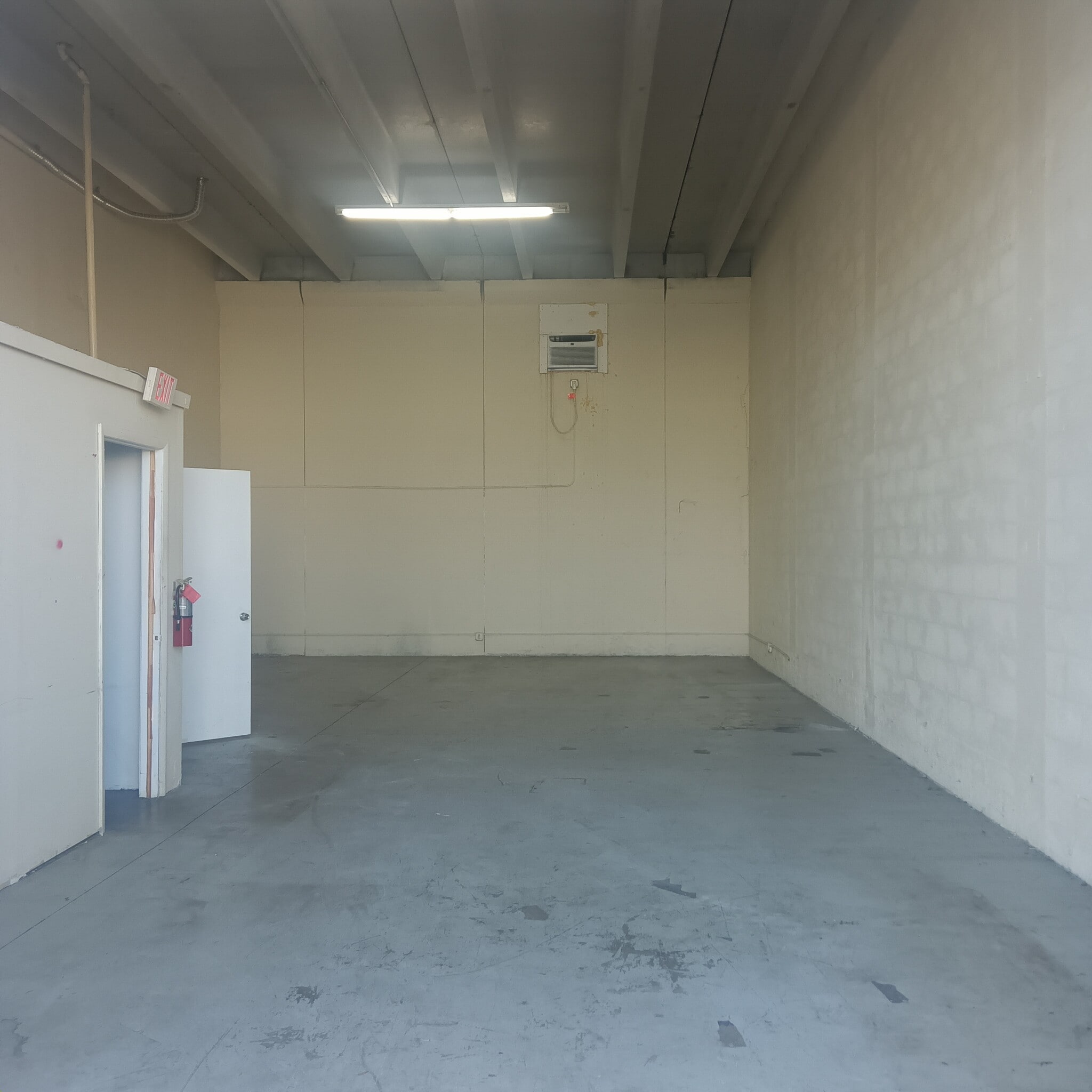 750 E Sample Rd, Pompano Beach, FL for lease Interior Photo- Image 1 of 5