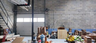 Plus de détails pour Bureau, Local d'activités à louer