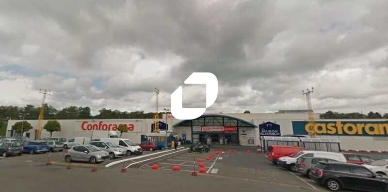 Retail in Vélizy-Villacoublay for lease - Building Photo - Image 2 of 10