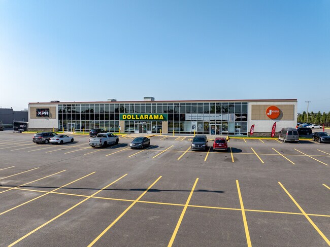 Plus de détails pour 1041 Boul Pierre-Bertrand, Québec, QC - Industriel à louer