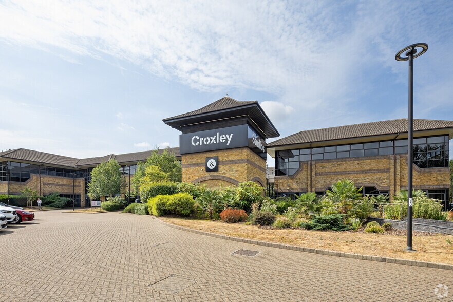Hatters Ln, Watford for lease - Building Photo - Image 3 of 14