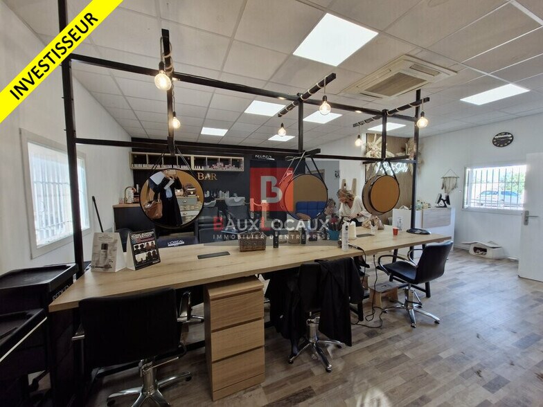 Bureau dans Marignane à vendre - Photo intérieure - Image 3 de 12