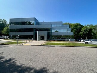 Plus de détails pour 118 N Bedford Rd, Mount Kisco, NY - Bureau à louer