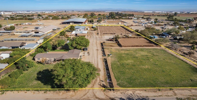 16016 W Orangewood Ave, Litchfield Park, AZ for lease Building Photo- Image 1 of 5