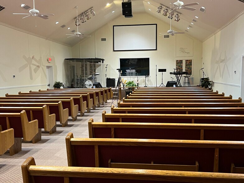 544 Tipton Rd, Irving, TX à vendre - Photo intérieure - Image 3 de 4