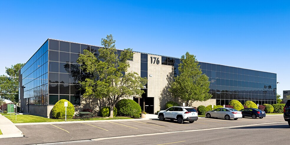176 N 2200 W, Salt Lake City, UT à vendre - Photo du bâtiment - Image 1 de 10