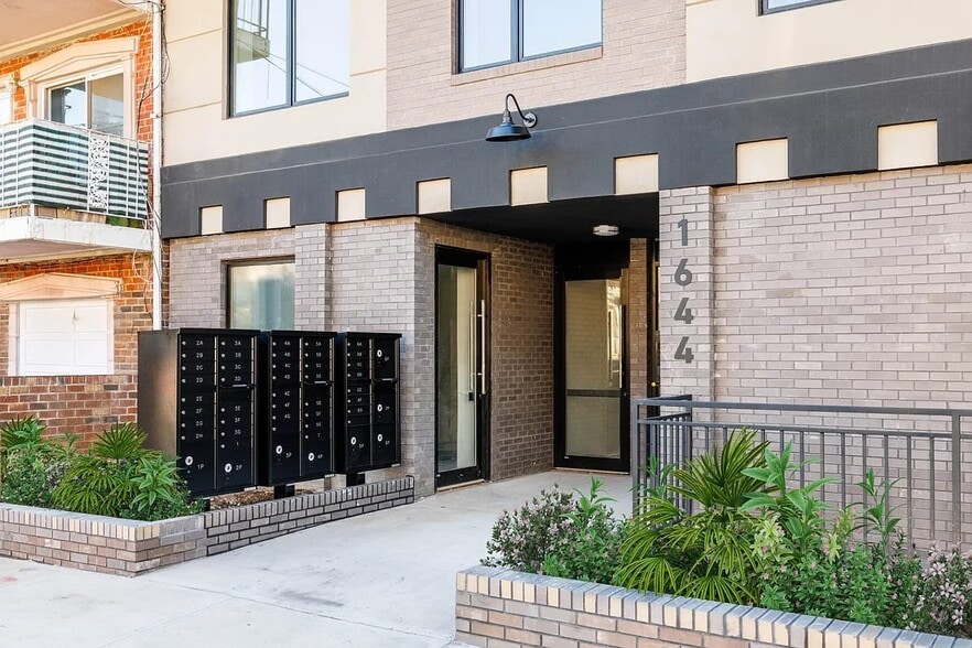 1644 New York Ave, Brooklyn, NY for lease - Building Photo - Image 2 of 2