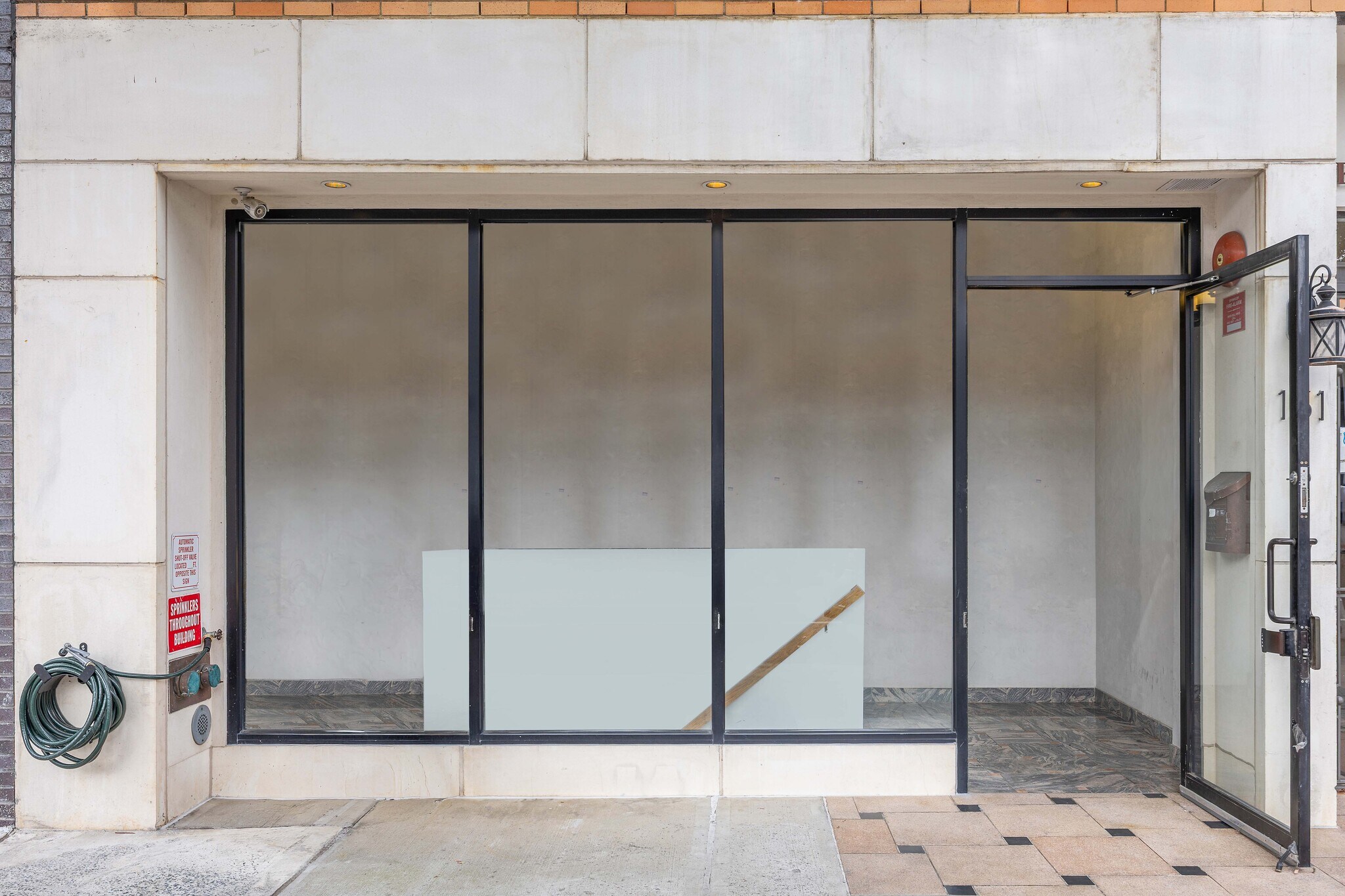 151 Green St, Brooklyn, NY à louer Photo du bâtiment- Image 1 de 3