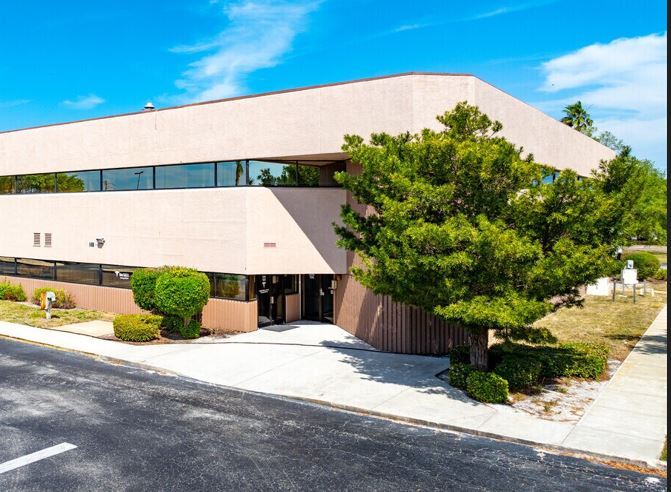 255 N Sykes Creek Pky, Merritt Island, FL for lease Building Photo- Image 1 of 14