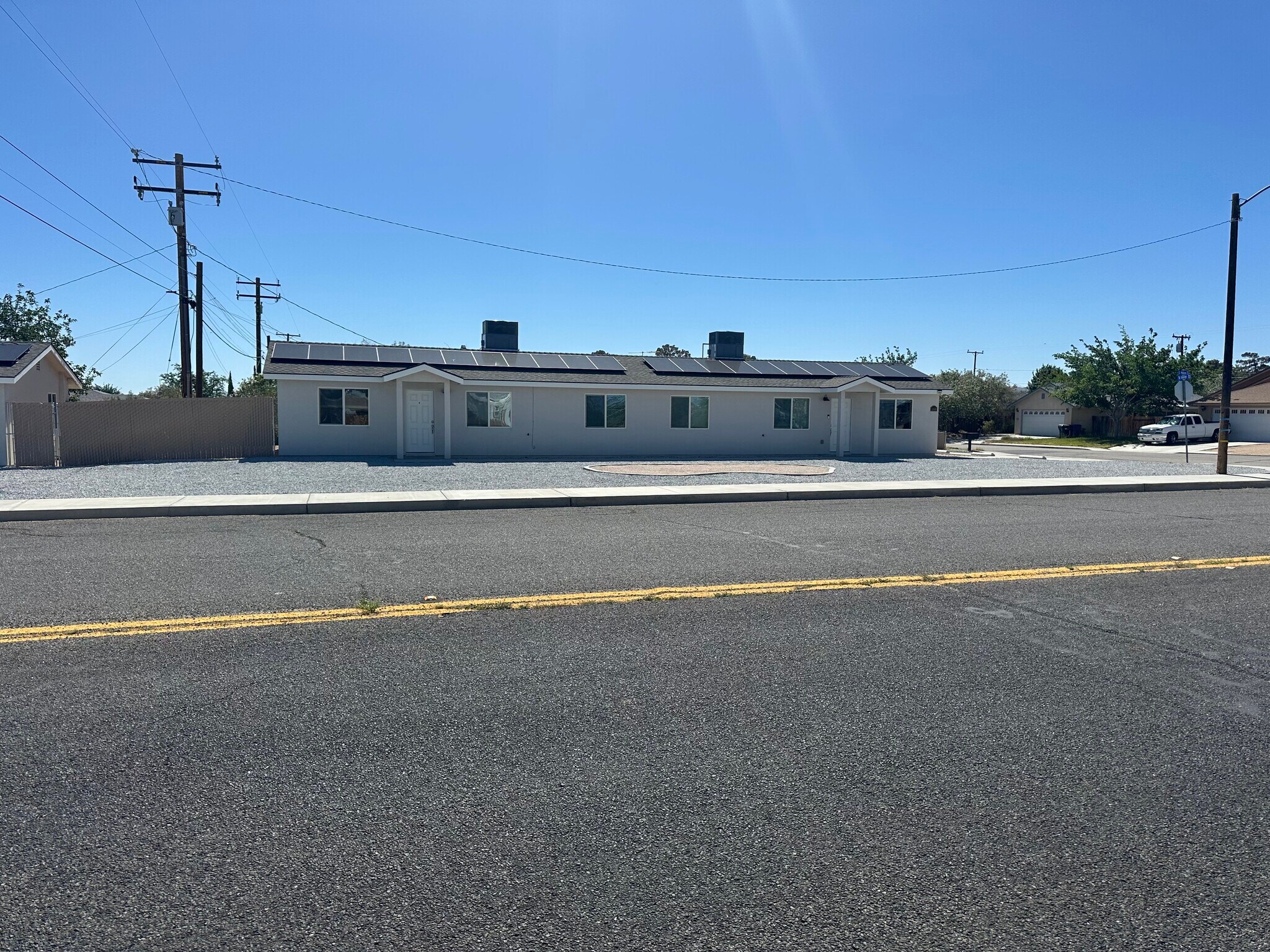 1621 Porter St, Ridgecrest, CA for sale Primary Photo- Image 1 of 3