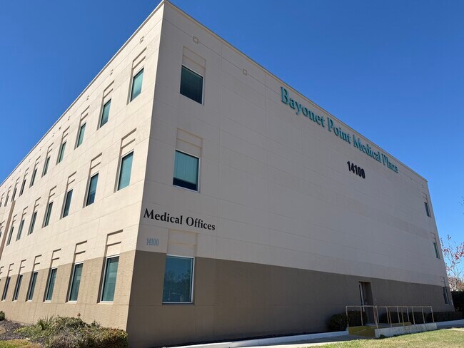 More details for 14100 Fivay Rd, Hudson, FL - Office for Sale