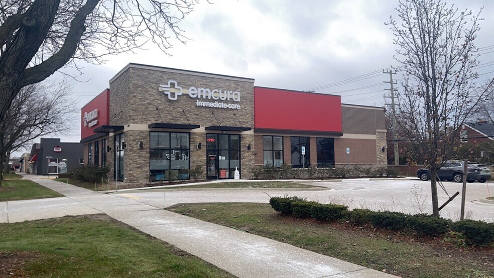 20599 Mack Ave, Grosse Pointe Woods, MI à louer - Photo du bâtiment - Image 1 de 5