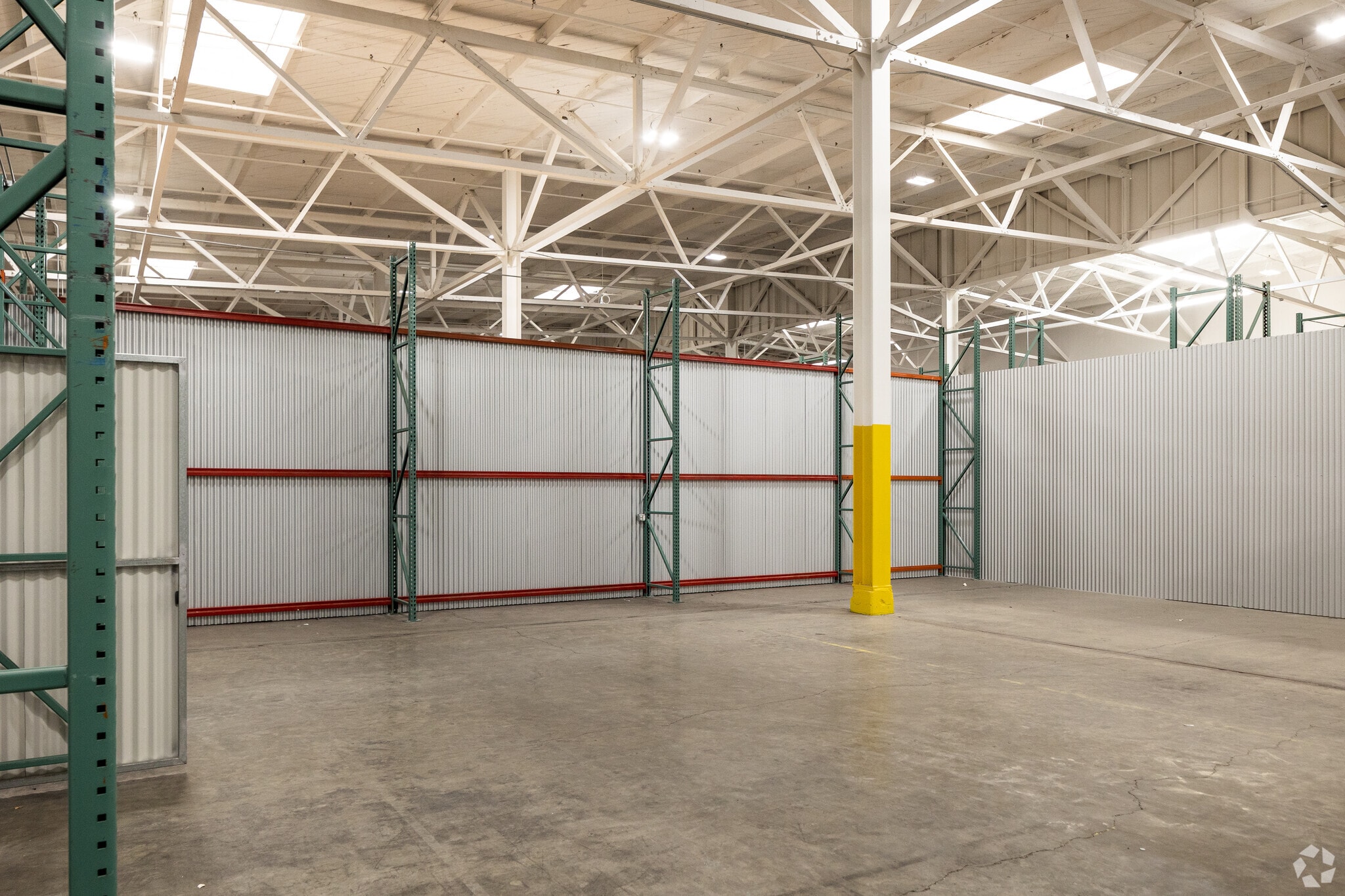 245 S Spruce Ave, South San Francisco, CA for lease Primary Photo- Image 1 of 41