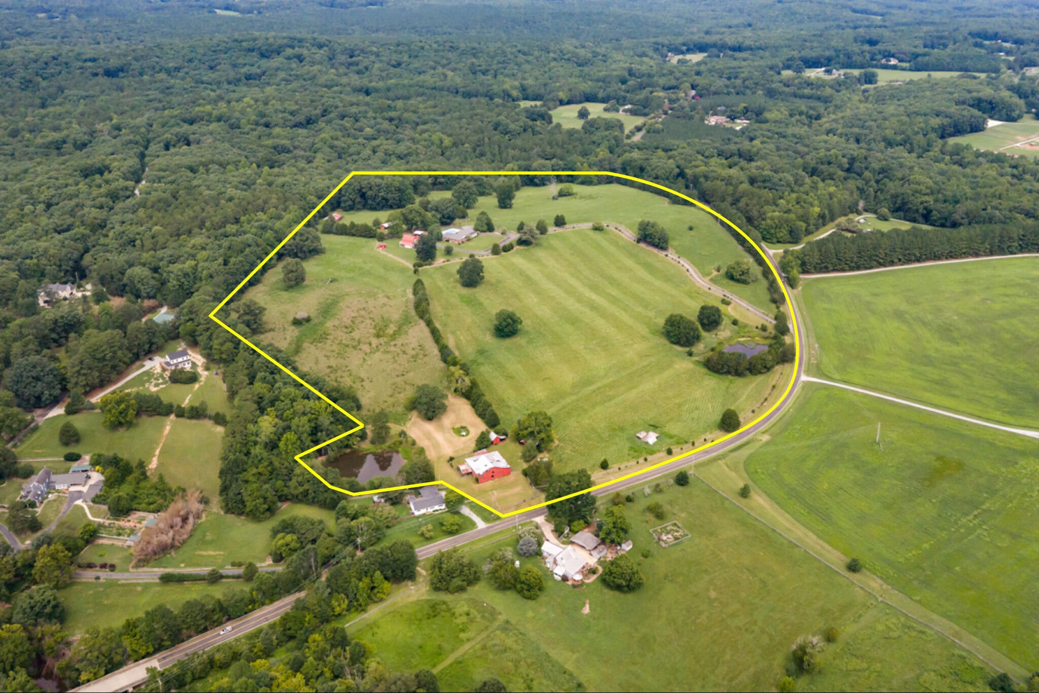 8509 S Lowell Rd, Bahama, NC à vendre Aérien- Image 1 de 35