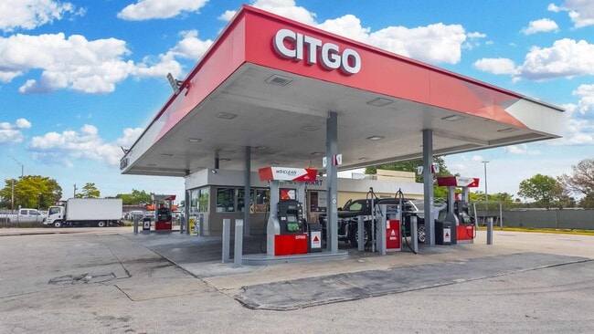 More details for 3695 NW 167th St, Opa-locka, FL - Retail for Sale
