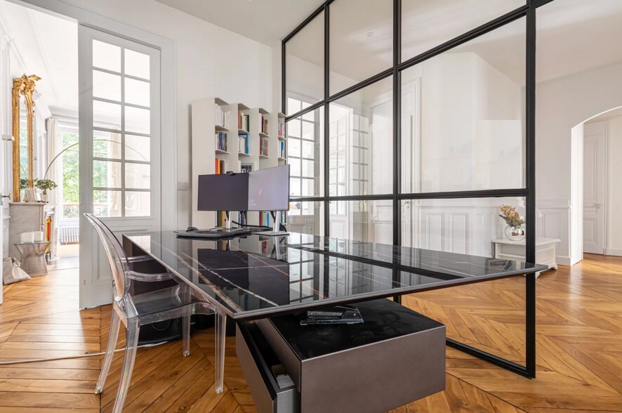 206-208 Rue De Rivoli, Paris à louer - Photo du bâtiment - Image 3 de 5