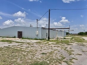 5029 Old Jacksboro Hwy, Wichita Falls, TX à louer Photo du bâtiment- Image 2 de 9