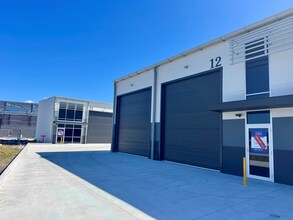 11 Decora Dr, Jilliby for lease Building Photo- Image 2 of 3