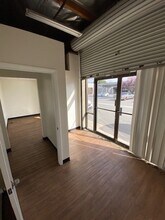 2015 Westwind Dr, Bakersfield, CA for lease Building Photo- Image 2 of 7