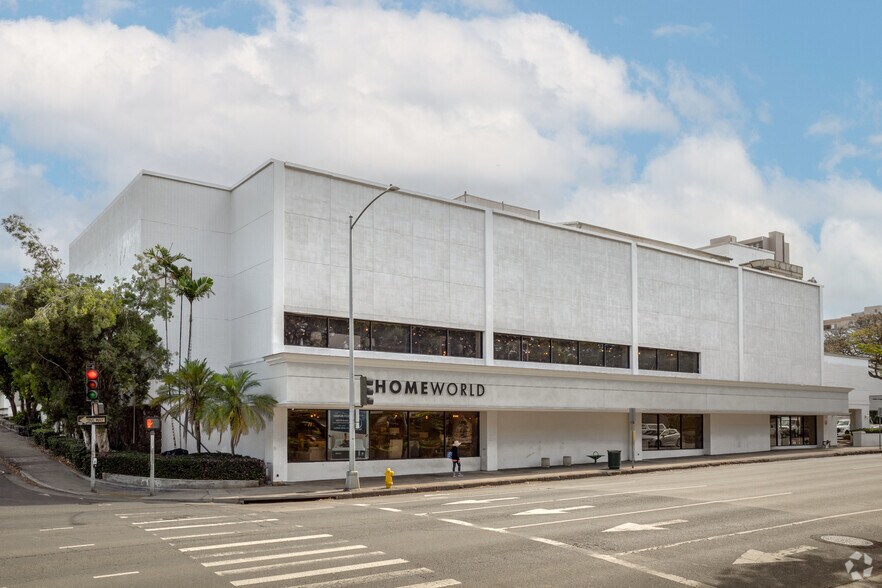 702 S Beretania St, Honolulu, HI à louer - Photo du bâtiment - Image 2 de 8