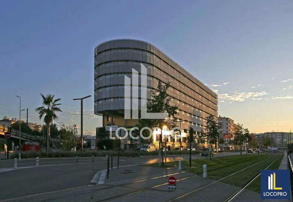 Office in Nice for lease Building Photo- Image 1 of 7