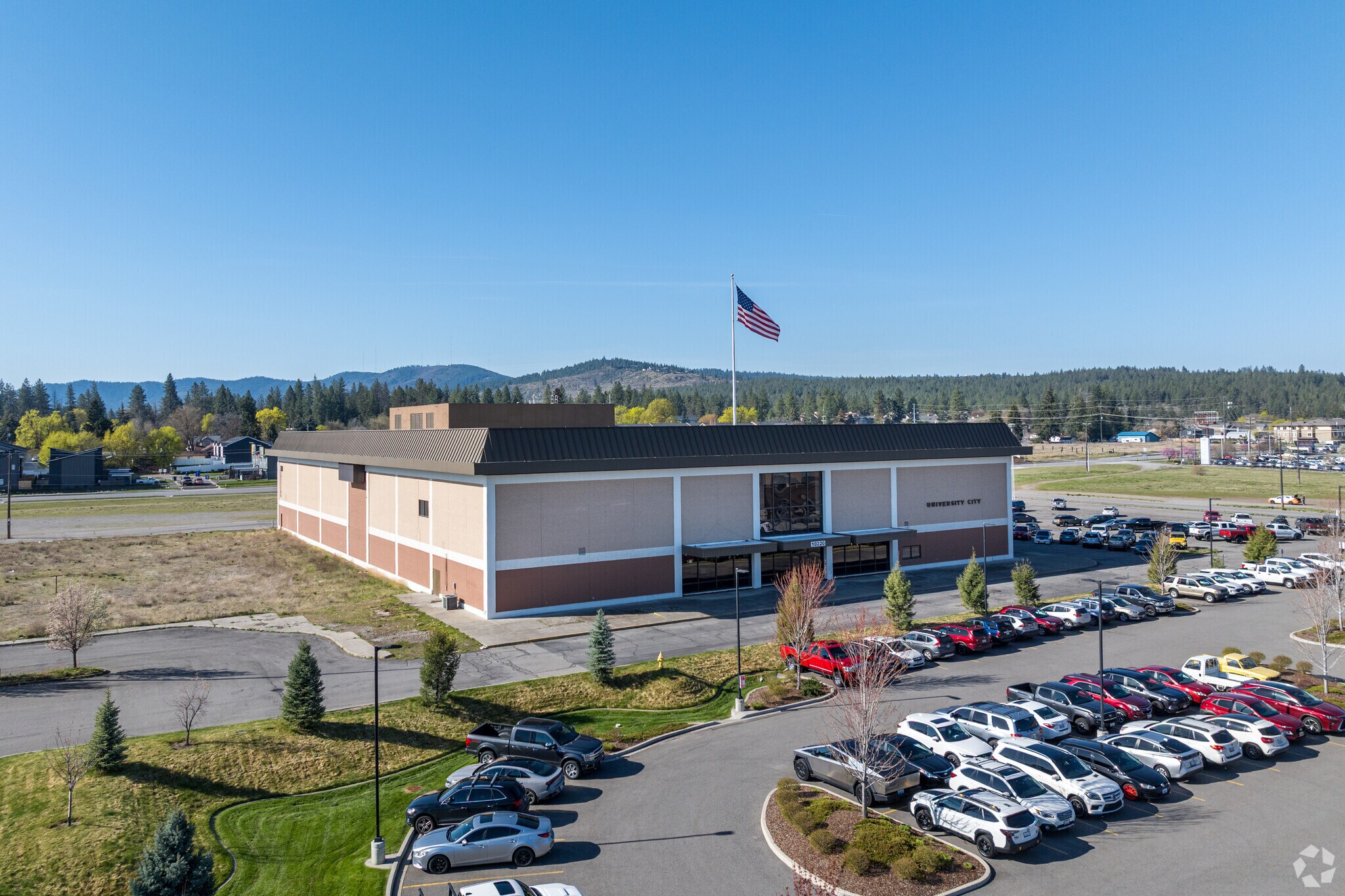 10220 E Sprague Ave, Spokane, WA à vendre Photo principale- Image 1 de 6