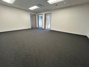 3525 W Peterson Ave, Chicago, IL for lease Building Photo- Image 2 of 8