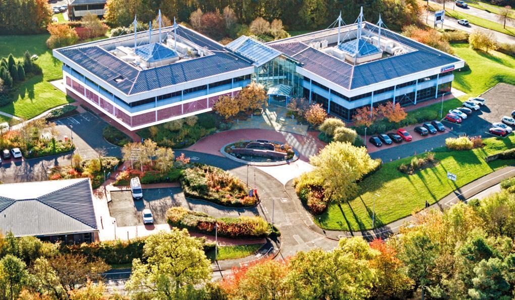 Carnegie Av, Dunfermline à louer Photo du bâtiment- Image 1 de 13