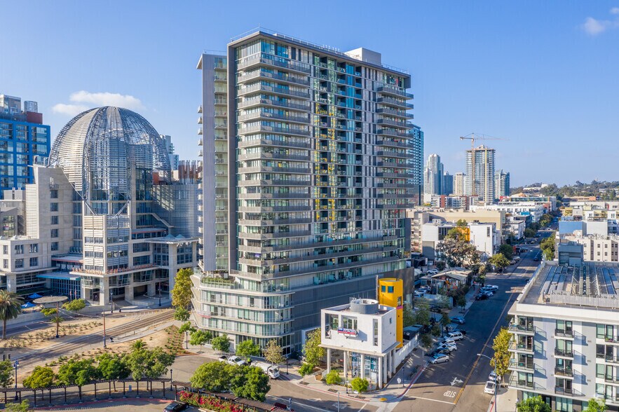 1248 K St, San Diego, CA à louer - Photo du bâtiment - Image 3 de 5