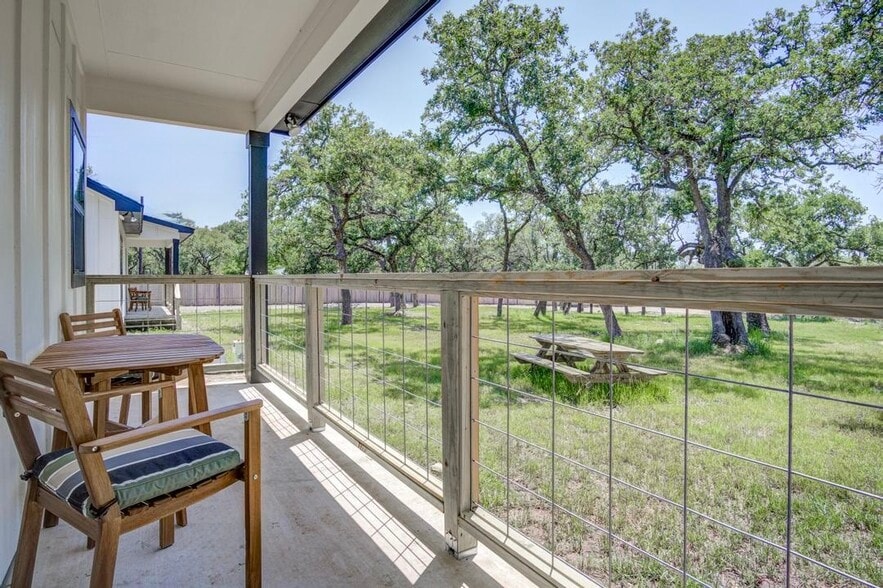 30652 Oakview Rd, Bulverde, TX for sale - Building Photo - Image 2 of 18