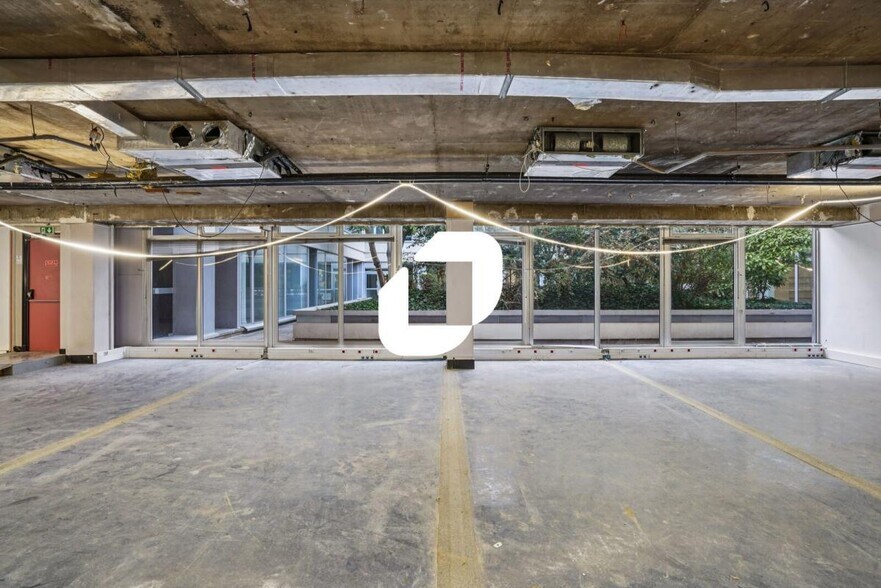 Bureau dans Paris à vendre - Photo du bâtiment - Image 2 de 14