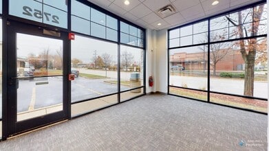 2752 Walter Payton Memorial Highway, Oswego, IL for lease Interior Photo- Image 2 of 4