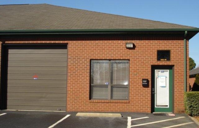 206 Research Dr, Chesapeake, VA à vendre Photo du bâtiment- Image 1 de 1