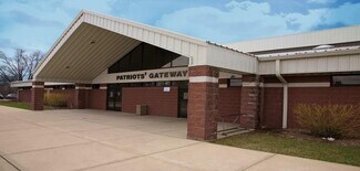 Plus de détails pour 615 S 5th St, Rockford, IL - Bureau à louer