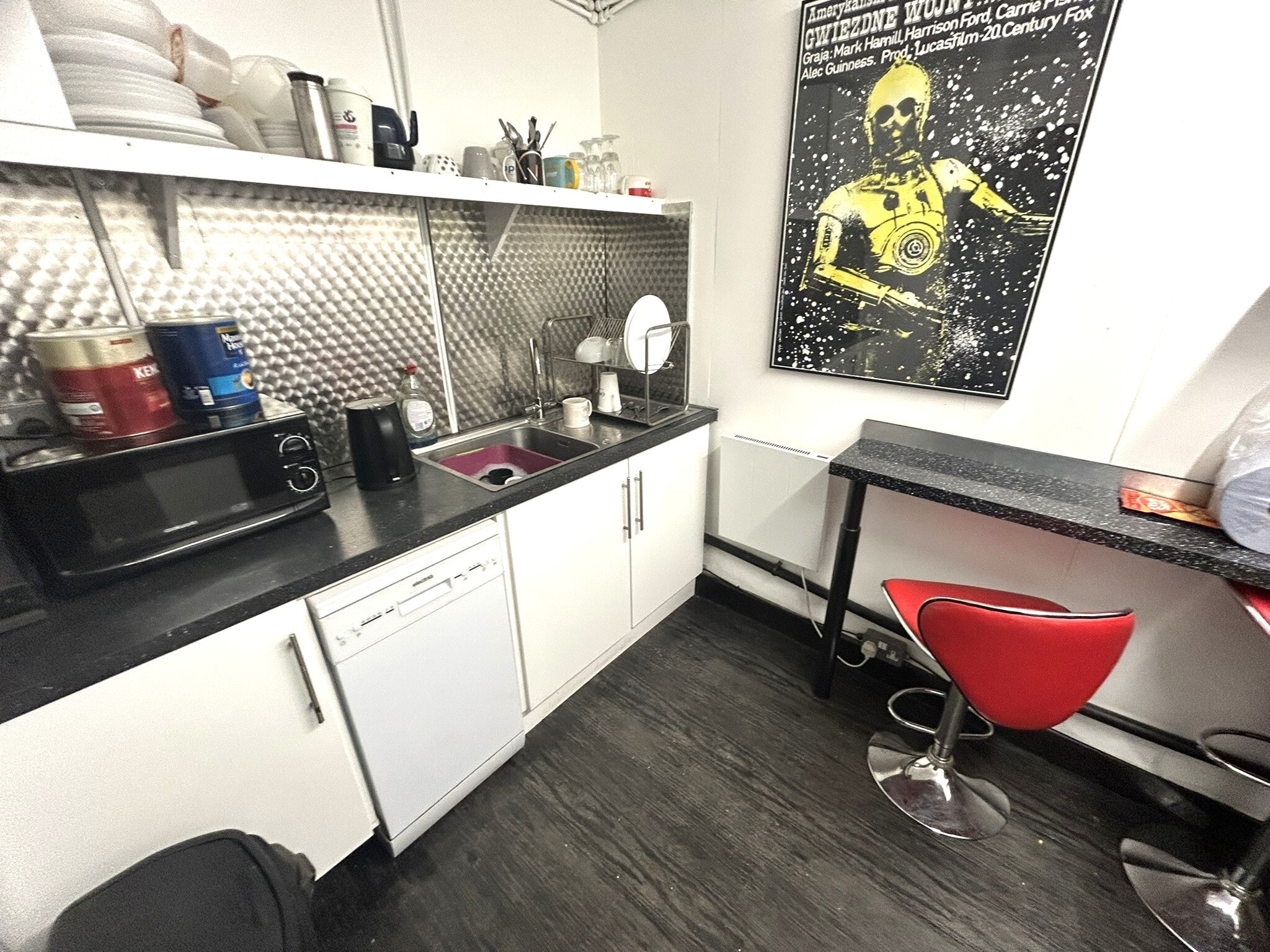 Main St S, Leeds for lease Interior Photo- Image 1 of 6