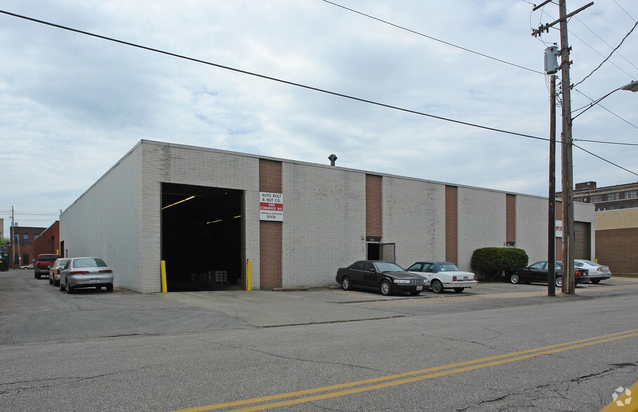 4150-4160 Commerce Ave, Cleveland, OH for sale - Primary Photo - Image 1 of 5