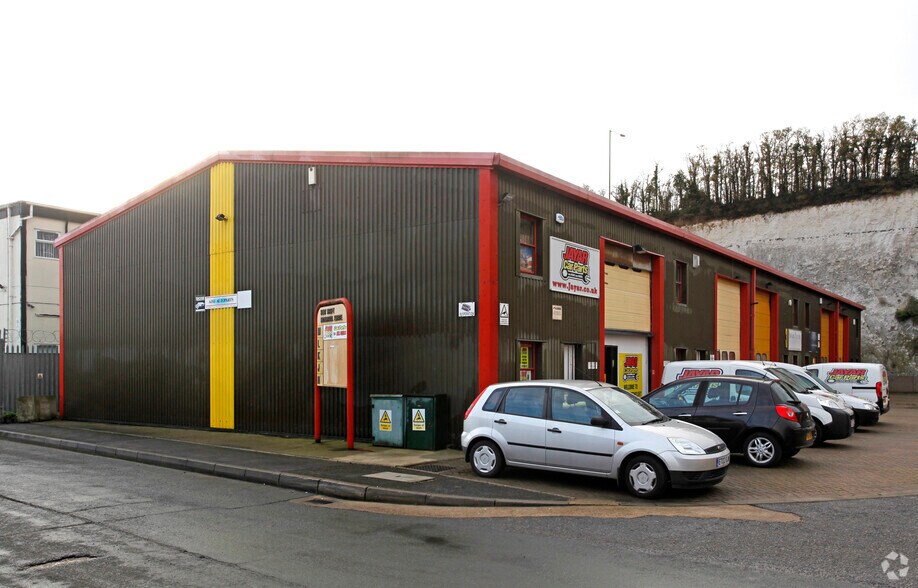 Lower Rd, Northfleet à louer - Photo du bâtiment - Image 3 de 3