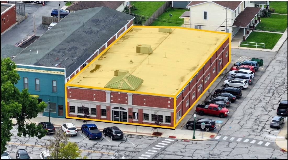 119 W Market St, Columbia City, IN for lease Building Photo- Image 1 of 13