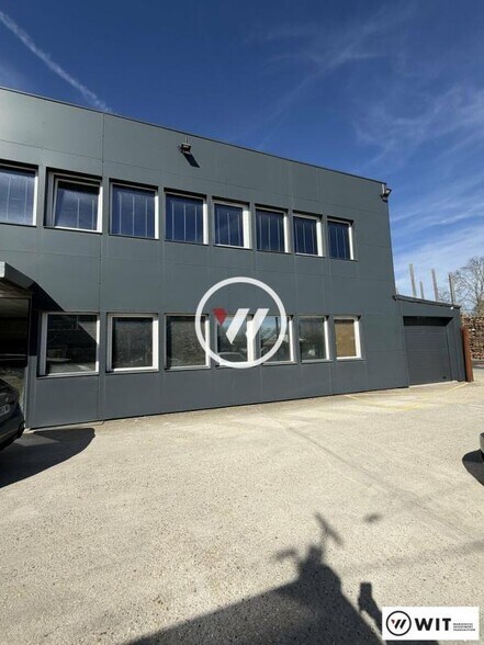 Flex dans Domont à louer - Photo du bâtiment - Image 2 de 12
