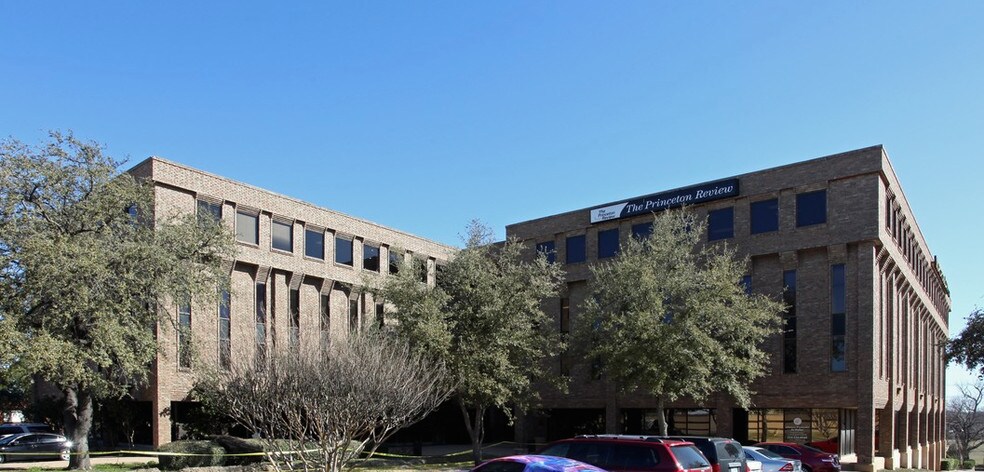 10830 N Central Expy, Dallas, TX à louer - Photo du bâtiment - Image 3 de 7