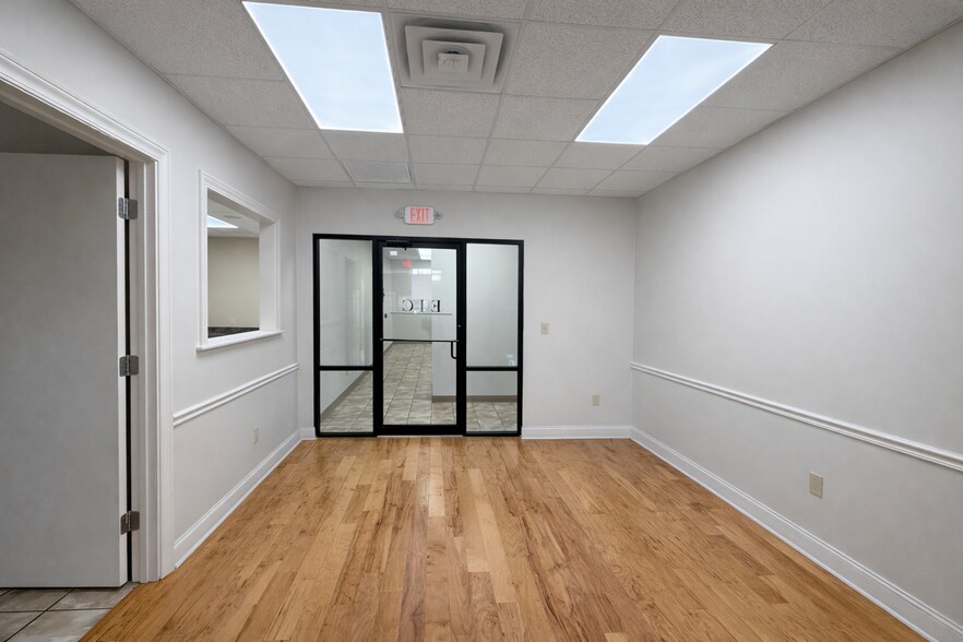 420 Liberty Park Ct, Flowood, MS à louer - Photo du bâtiment - Image 2 de 21