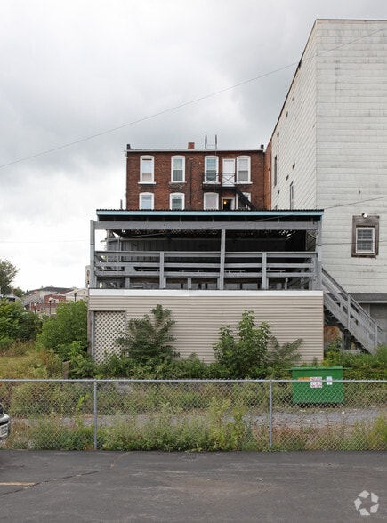 555 Exchange St, Geneva, NY for sale - Building Photo - Image 2 of 12