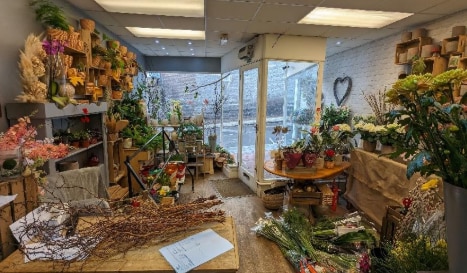 2 Station St, Lewes for lease - Interior Photo - Image 2 of 3