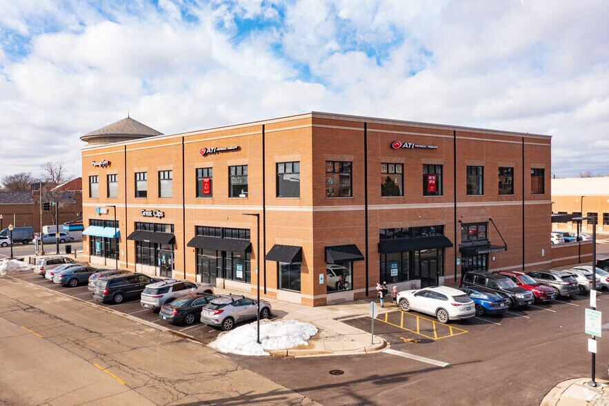 1-15 N La Grange Rd, La Grange, IL à louer - Photo du bâtiment - Image 3 de 4