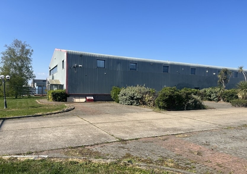 Dorset Rd, Sheerness for lease - Building Photo - Image 2 of 2