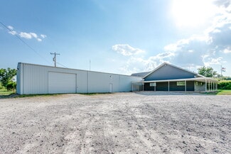 More details for 3212 E Walnut St, Tecumseh, OK - Flex for Sale
